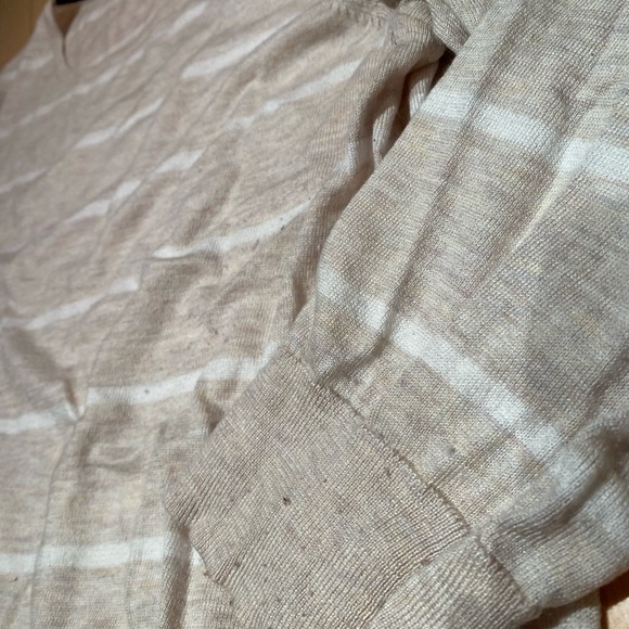 Tommy Hilfiger striped sweater! - Picture 2 of 6